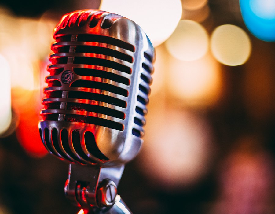 Microphone
